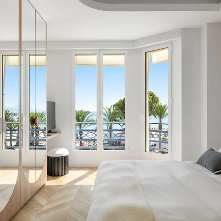 Les Arcades - Renovated 3-room With Sea View On La Croisette *